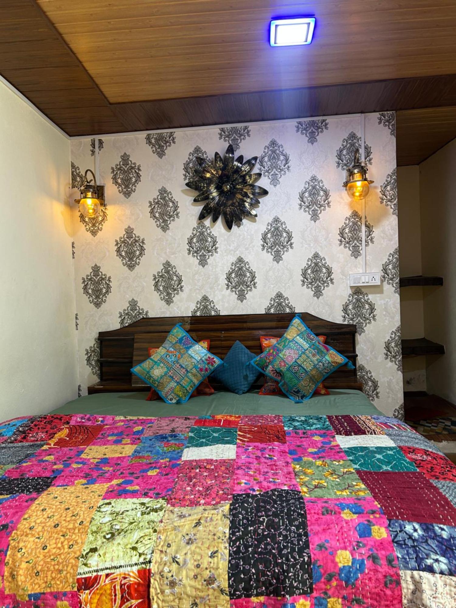Laxmi Narayan Homestay-Harshil Harsil Екстер'єр фото