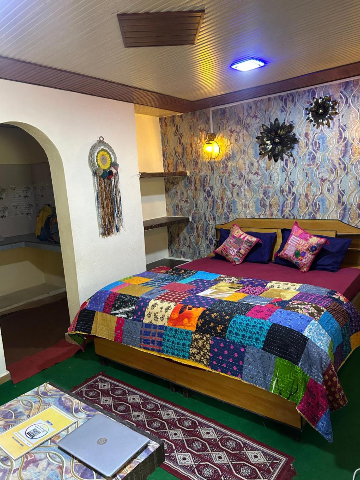 Laxmi Narayan Homestay-Harshil Harsil Екстер'єр фото