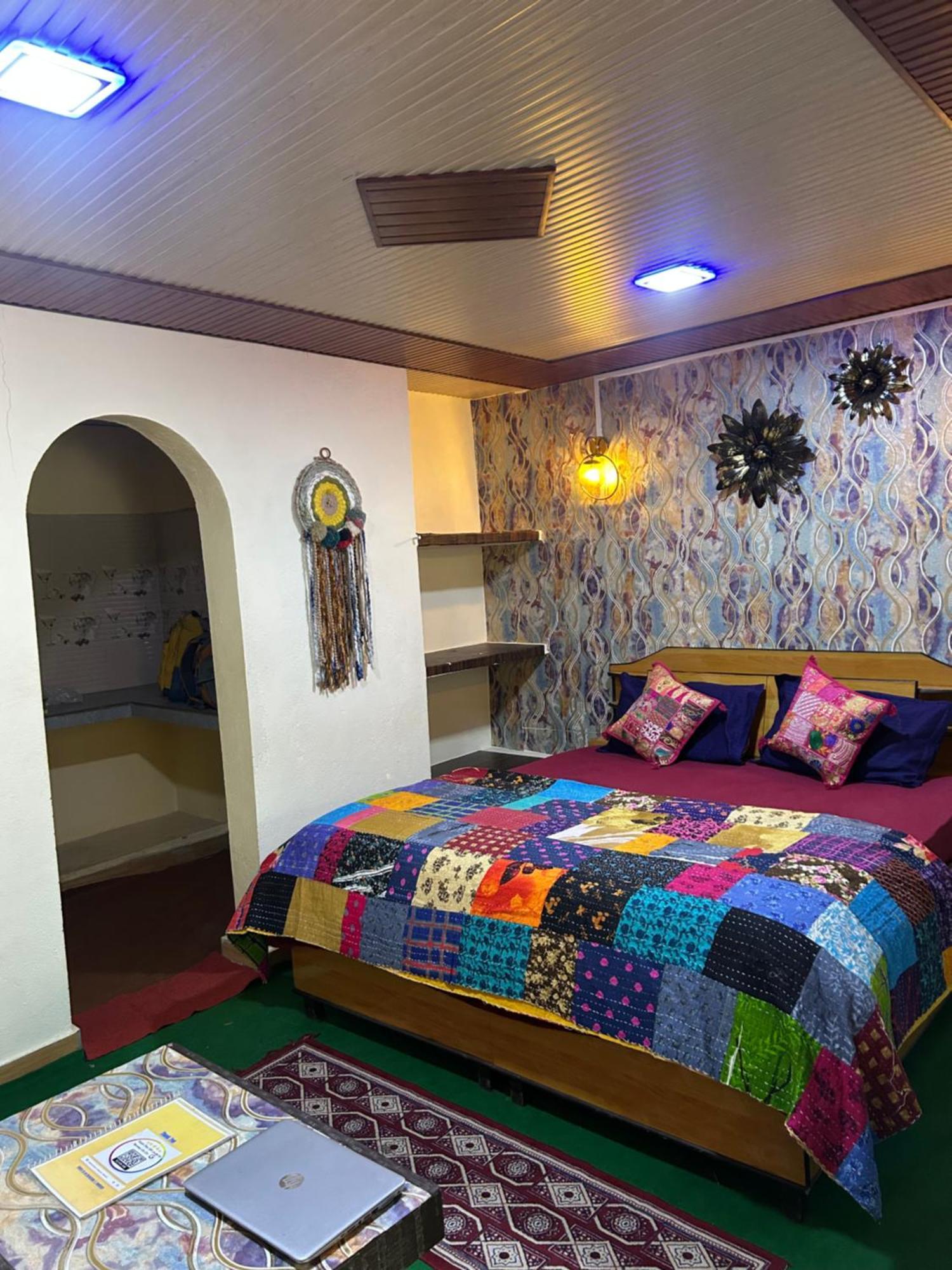 Laxmi Narayan Homestay-Harshil Harsil Екстер'єр фото