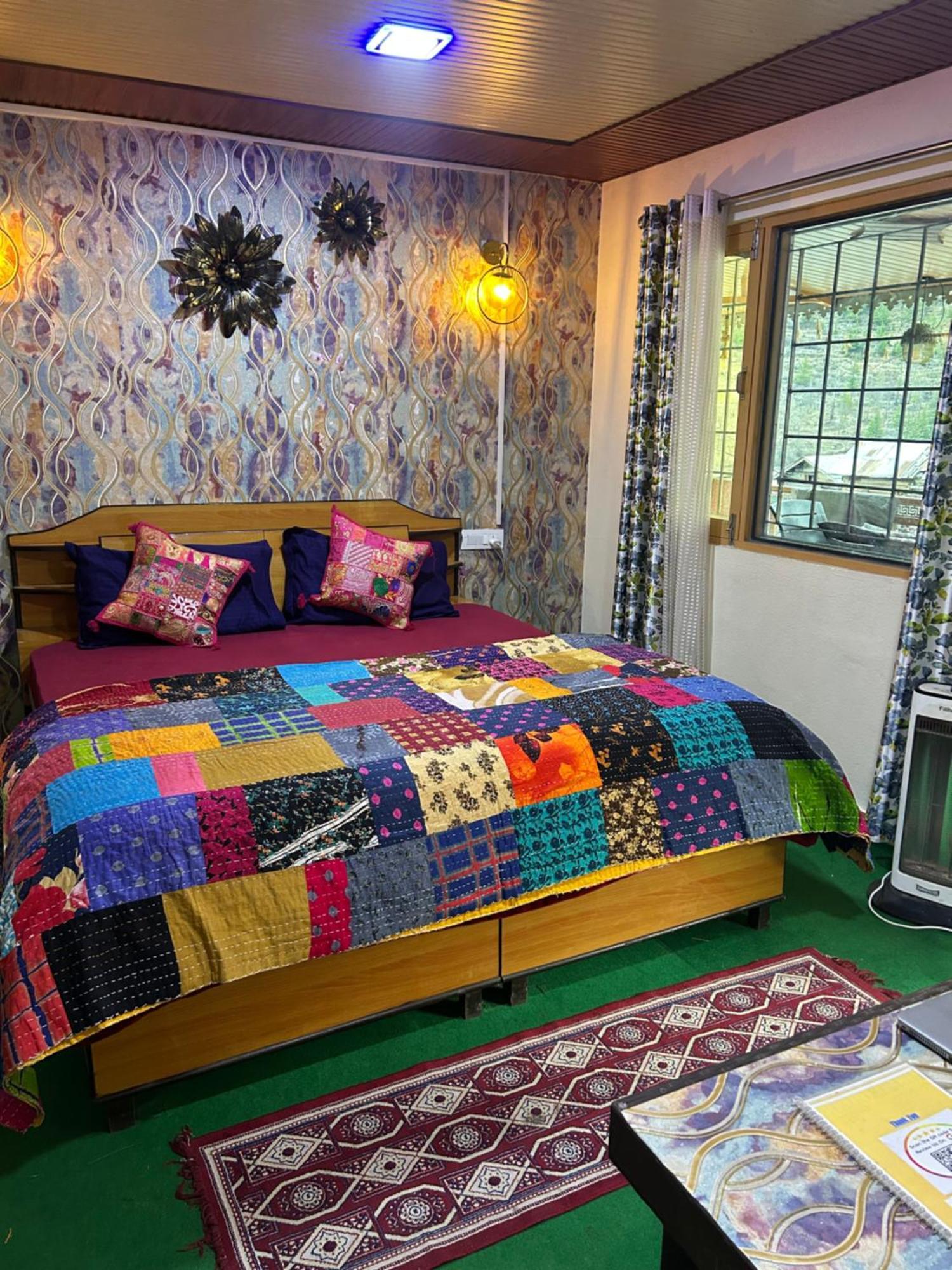 Laxmi Narayan Homestay-Harshil Harsil Екстер'єр фото