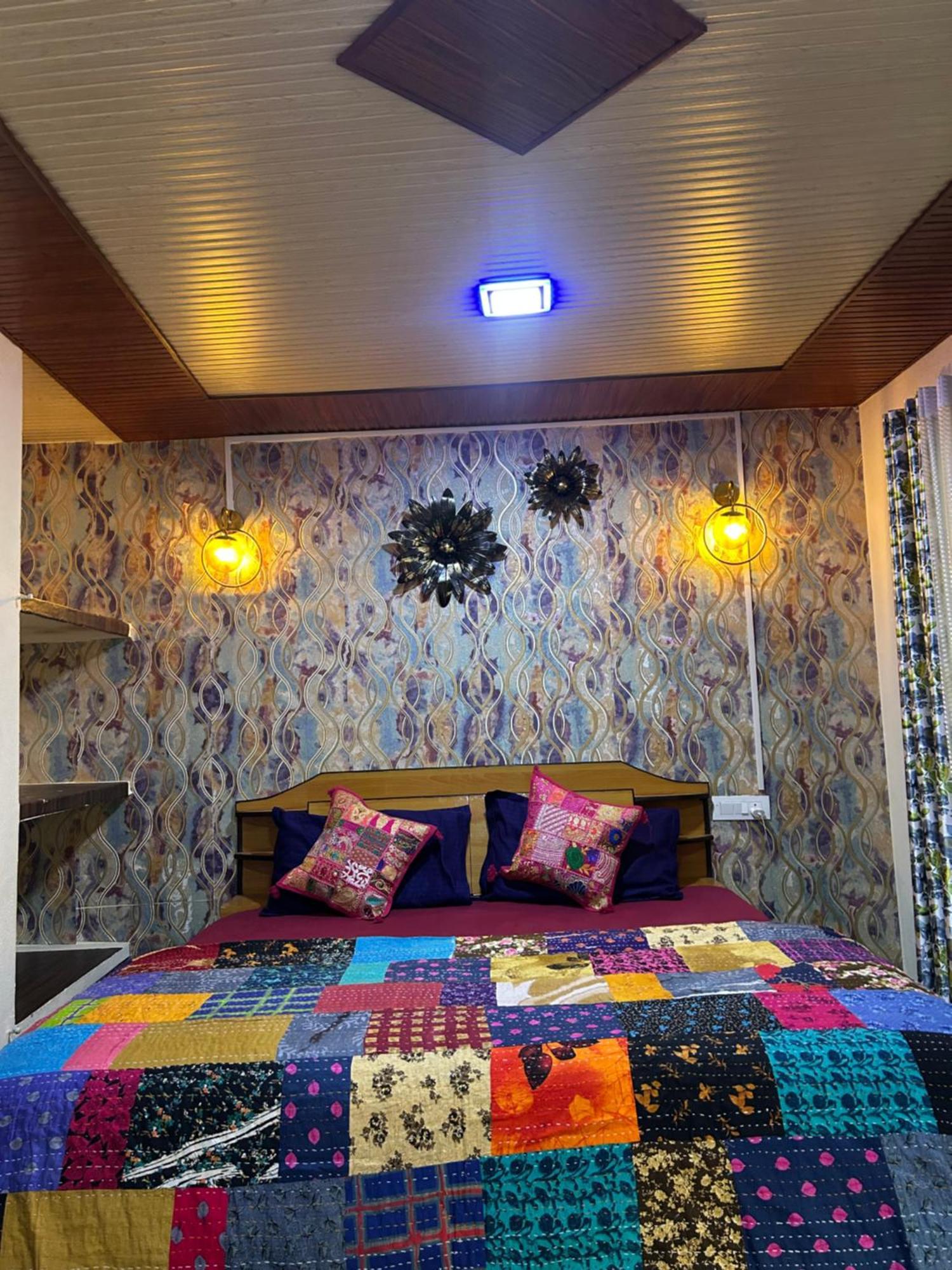 Laxmi Narayan Homestay-Harshil Harsil Екстер'єр фото